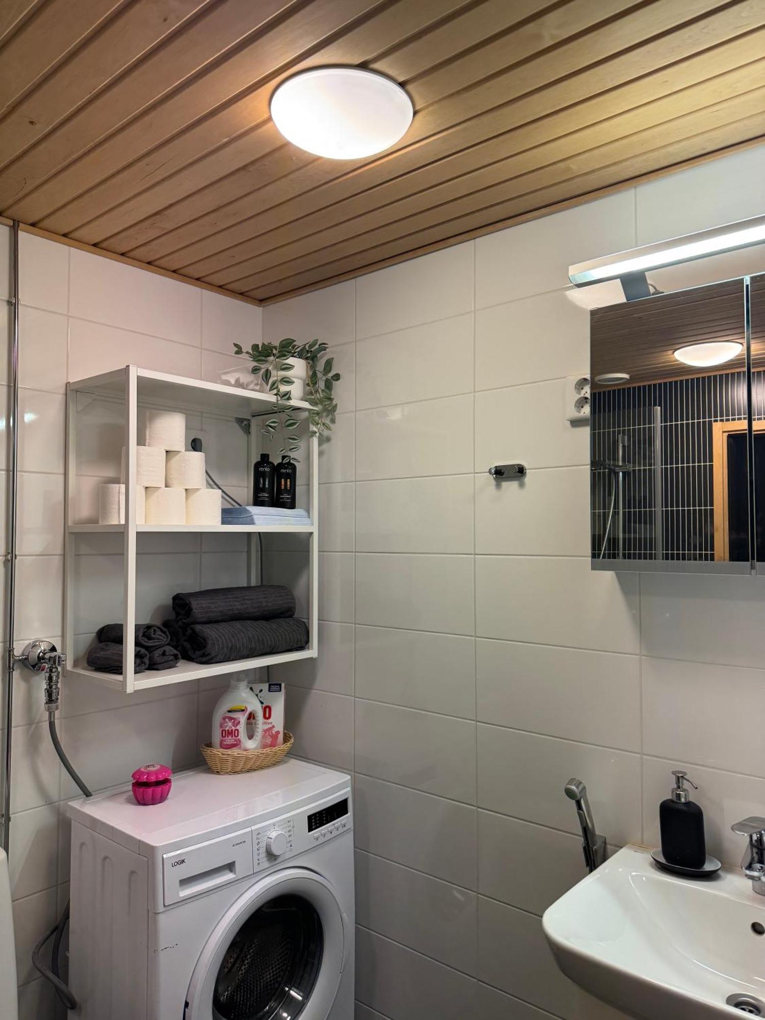 Modern Apartment With Sauna, Near Transit Hub/Dixi فانتا المظهر الخارجي الصورة